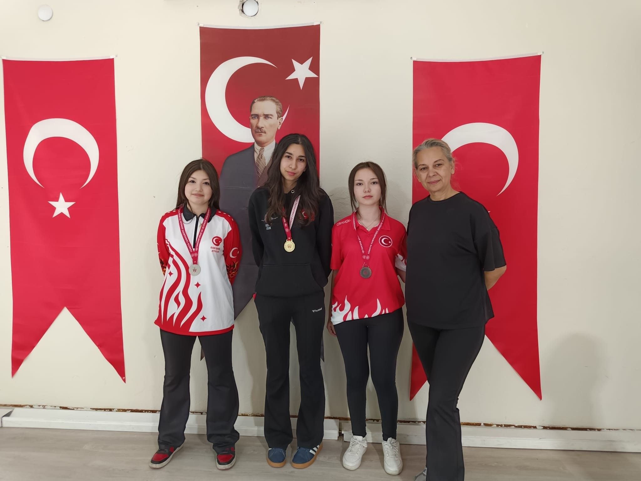 Havalı Silahlar Atıcılık Kupası’nda Cumhuriyet Coşkusu
