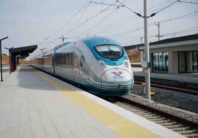 Hızlı Tren