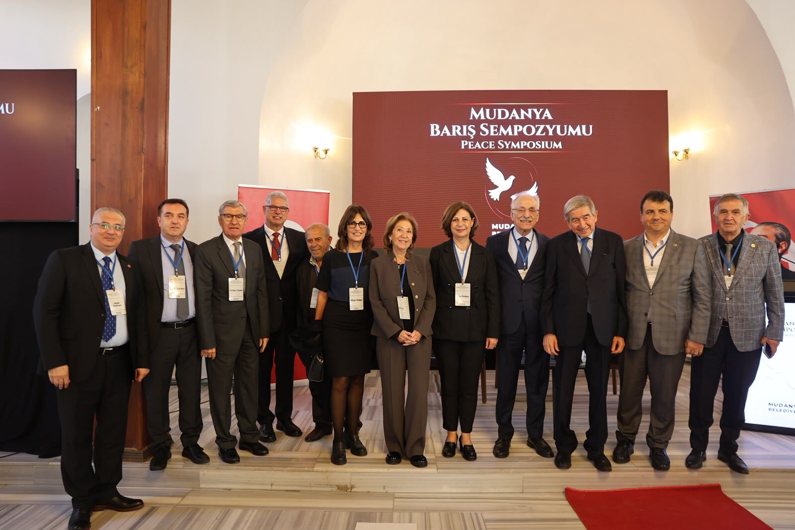 Başkan Ünlüce, Mudanya Bariş Sempozyumu’na Katildi (1)