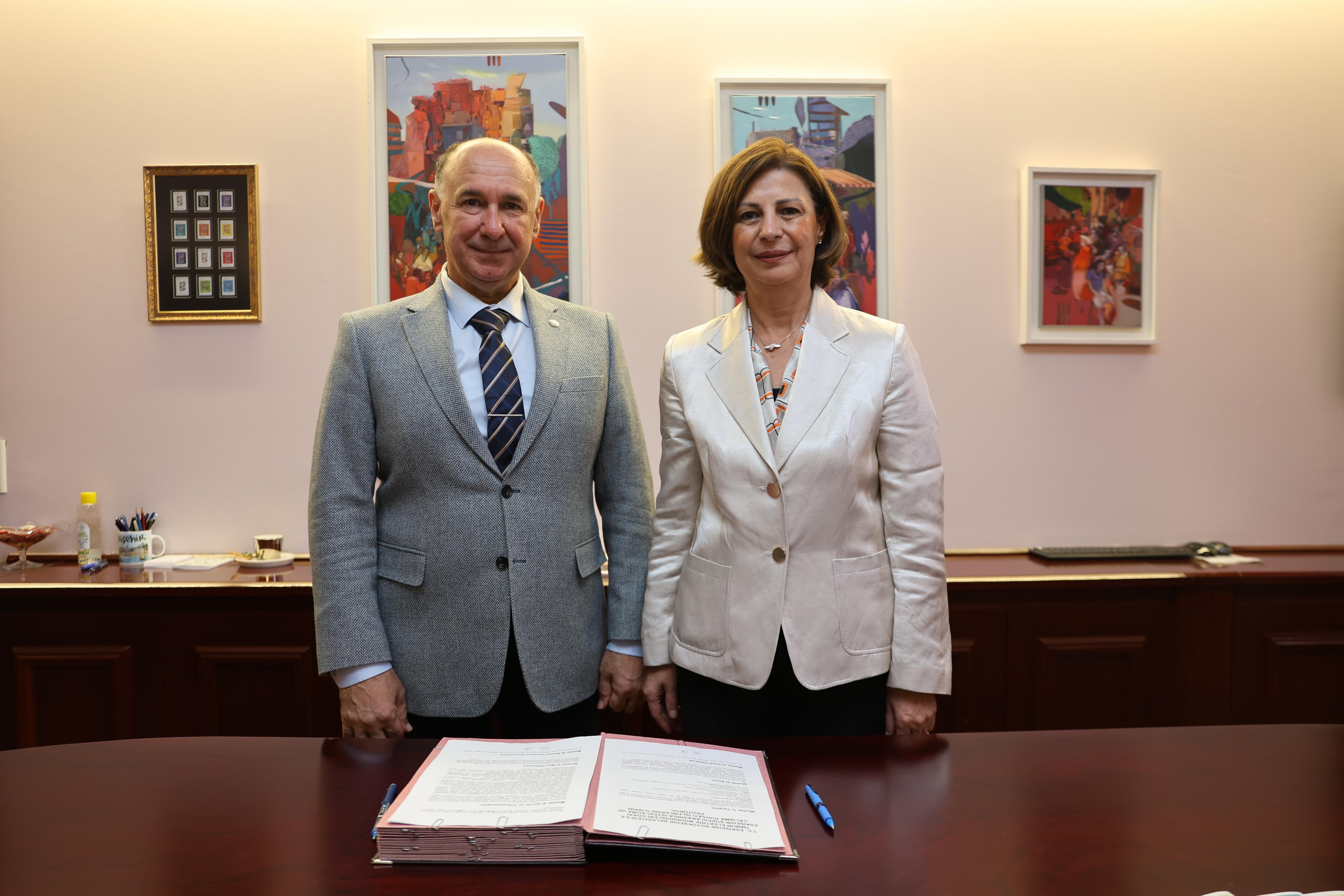 Büyükşehi̇r Ve Emo Arasinda Elektri̇k Güvenli̇ği̇ İçi̇n Önemli̇ İş Bi̇rli̇ği̇ (1)