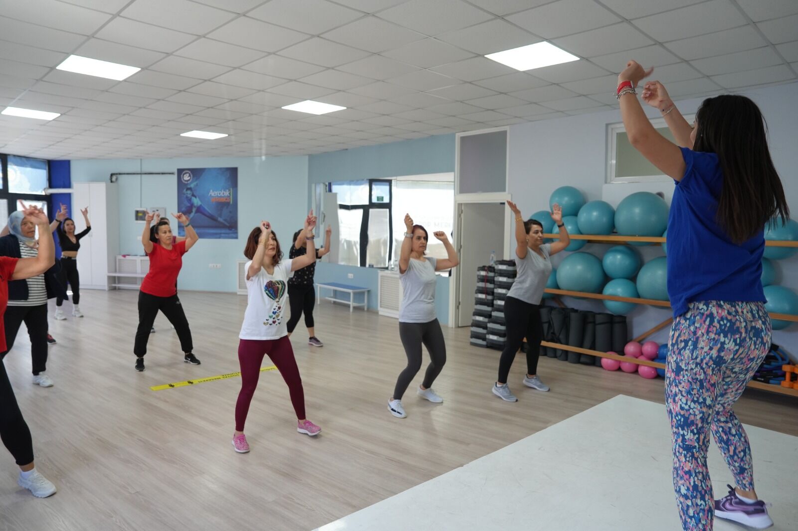 Büyükşehi̇ri̇n Spor Eği̇ti̇mleri̇nde Yeni̇ Dönem Kayitlari Başliyor