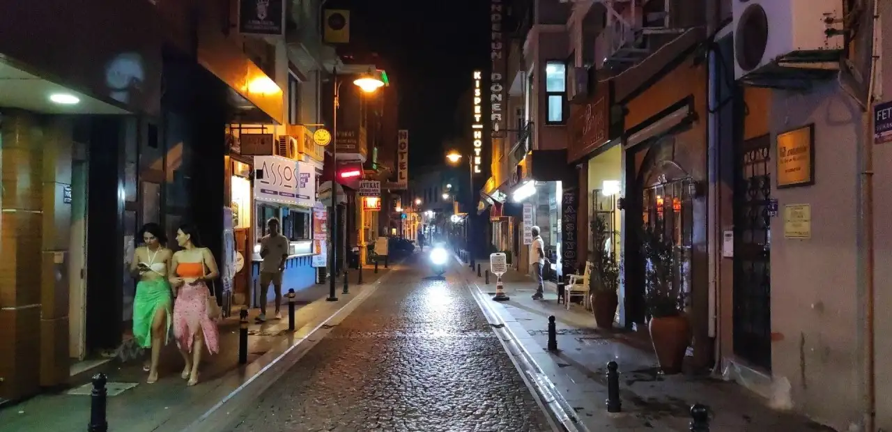 Eskisehir Barlar Sokagı