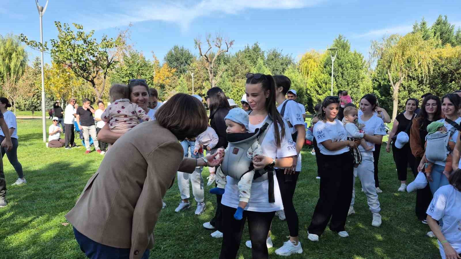 Eskişehir’de Anneler ve Bebekler Kentpark’ta Buluştu