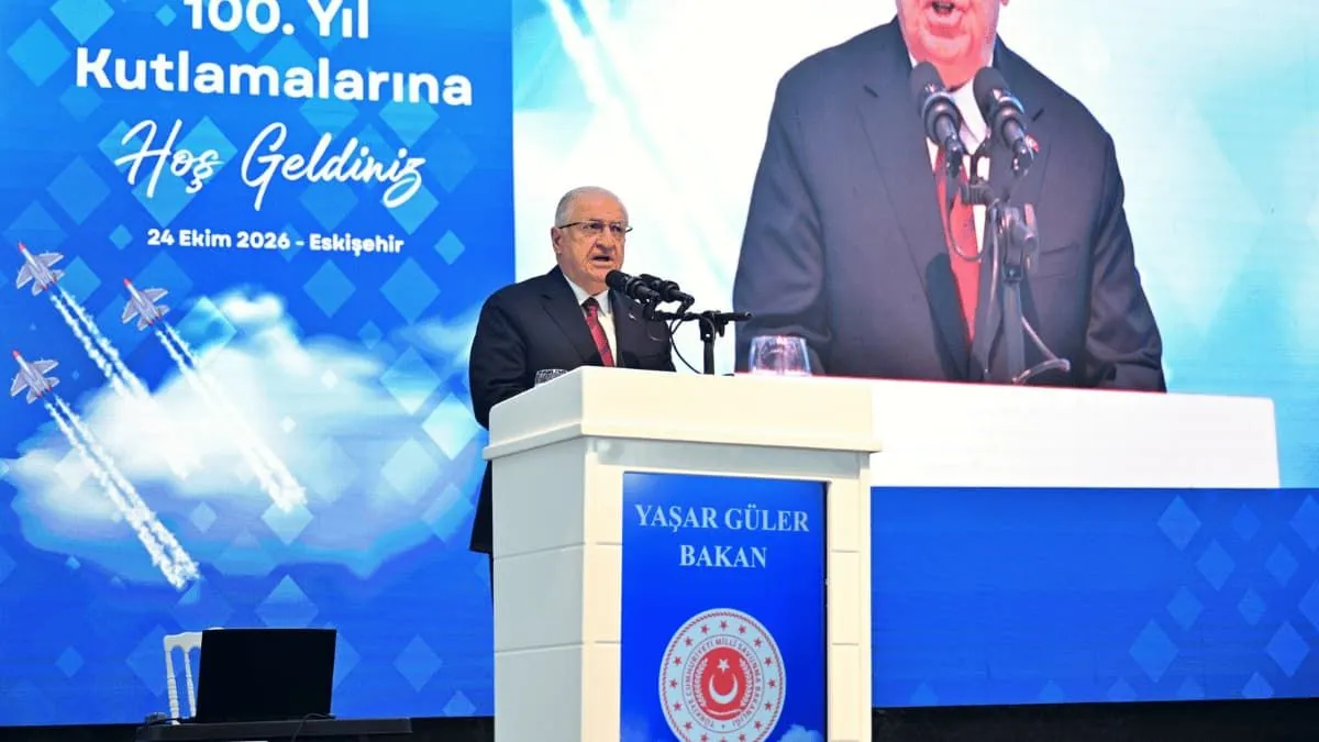 Bakan Yaşar Güler