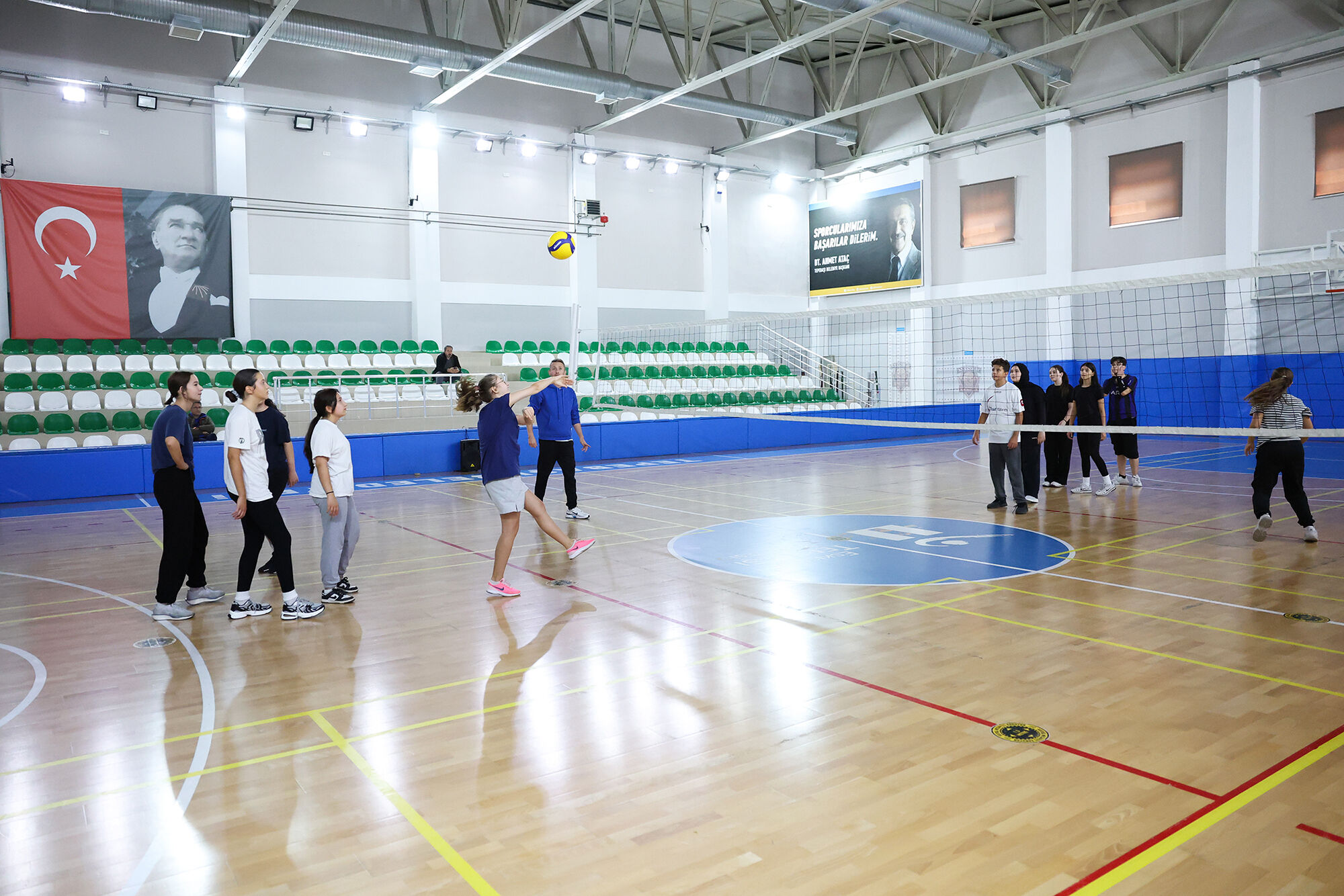 Tepebaşı Belediyesi Voleybol Kursu