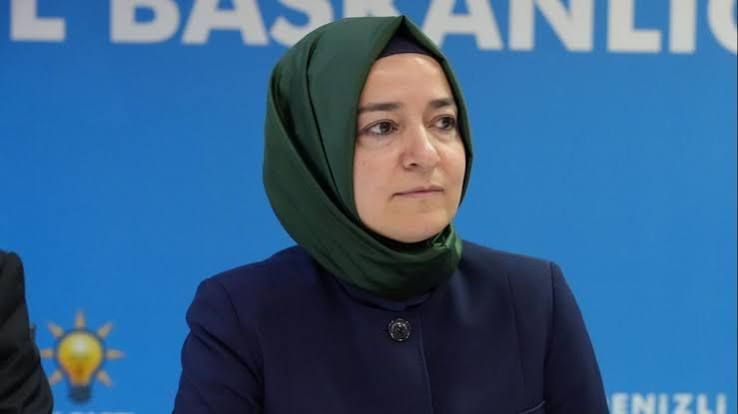 Fatma Betül Sayan Kaya 