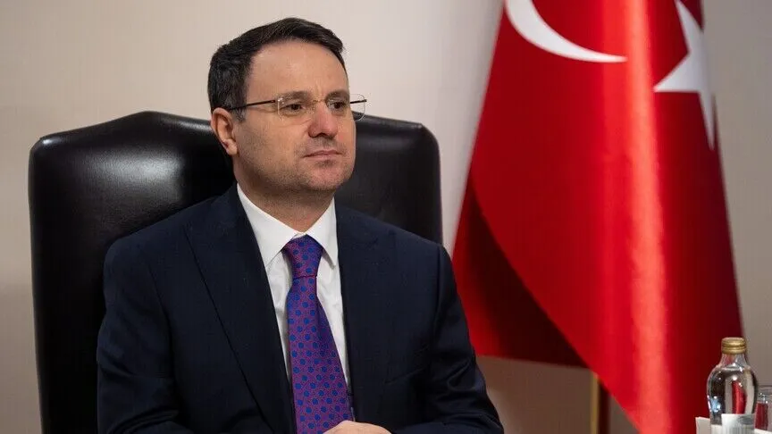 Akın Gürlek 