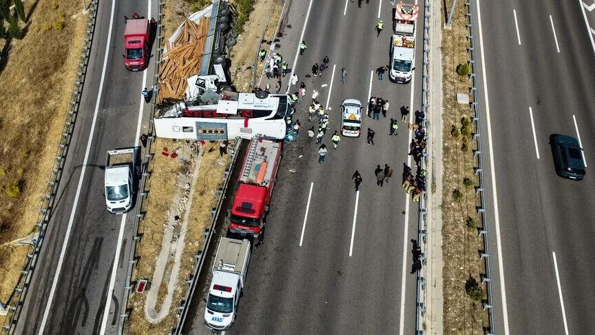 Manisa'da 11 ölümlü kaza