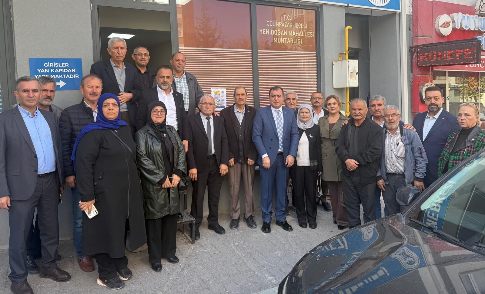 MHP Eskişehir teşkilatından mahalle muhtarlarına anlamlı ziyaret