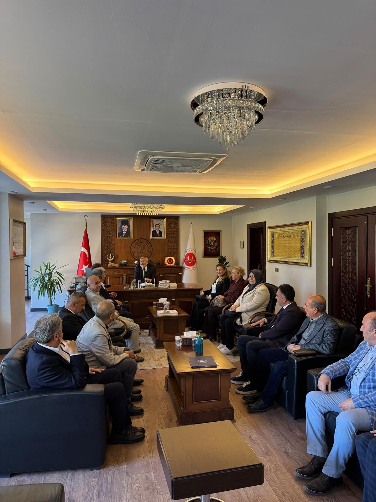 MHP Eskişehir İl Başkanı Ayhan Sezer’den Müftü Muharrem Gül’e anlamlı ziyareti