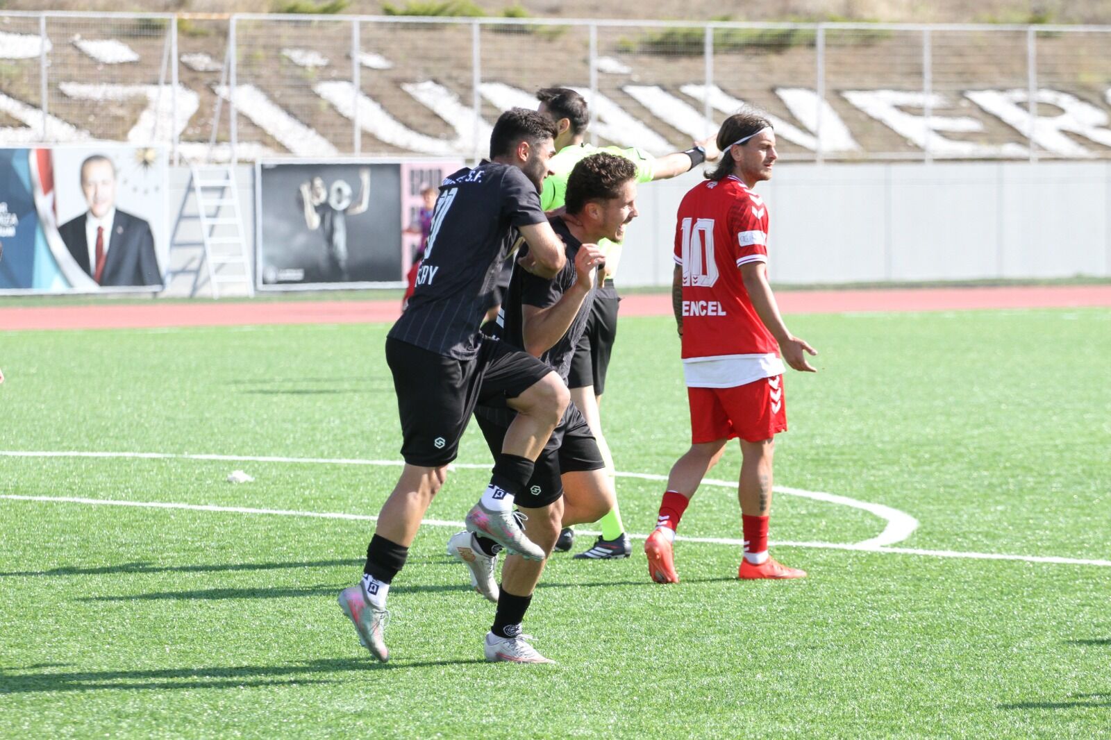 Eskişehir Anadolu adını üst tura yazdırdı